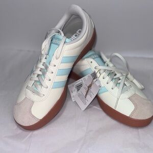 Adidas Women's VL Court Base Sneakers in Cream and Blue with gum bottom